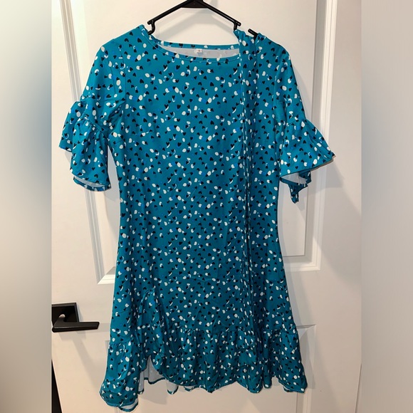 Dresses & Skirts - Dress